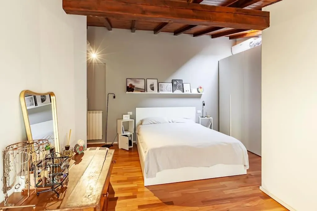 Elegante Loft Su 2 Piani A 5 Minuti Da San Siro Διαμέρισμα Μιλάνο