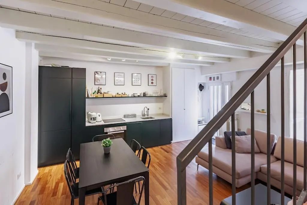 Elegante Loft Su 2 Piani A 5 Minuti Da San Siro Apartment Milan